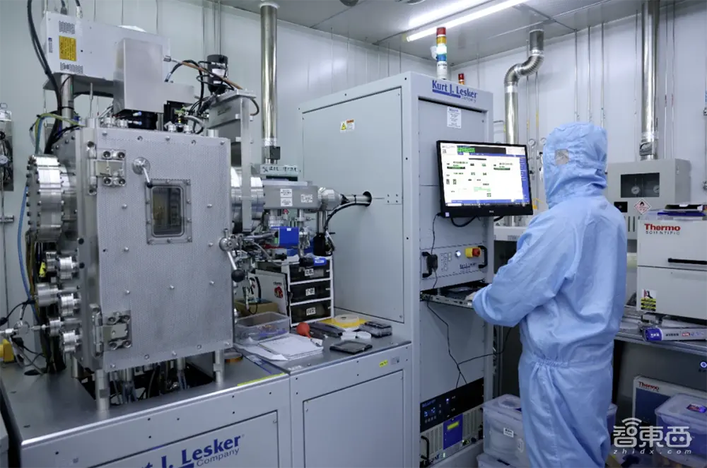 Говорить о коммерческих масштабах производства таких процессоров еще рано. Слишком много брака.