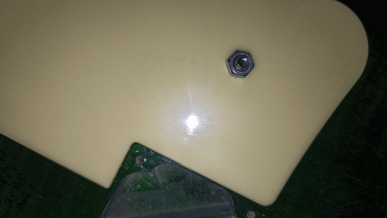 Гитарная катастрофа: дешёвый леспол IRIN пришёл с повреждениями - 17