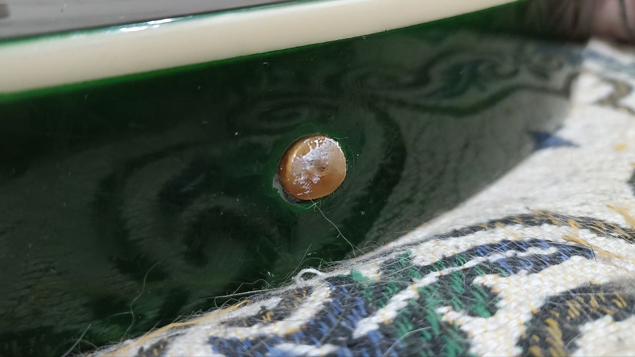 Гитарная катастрофа: дешёвый леспол IRIN пришёл с повреждениями - 21