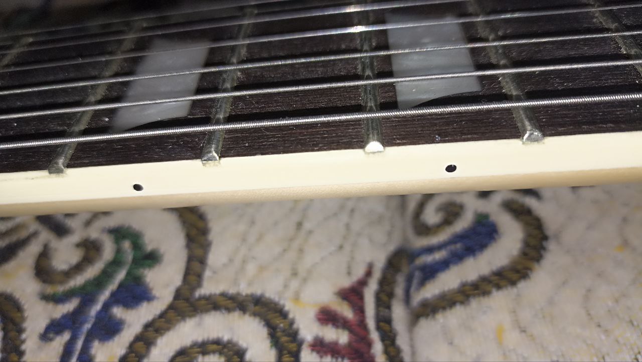 Гитарная катастрофа: дешёвый леспол IRIN пришёл с повреждениями - 24