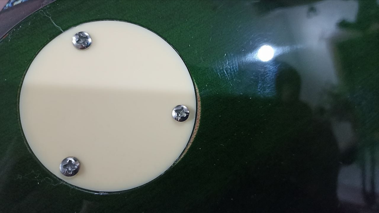 Гитарная катастрофа: дешёвый леспол IRIN пришёл с повреждениями - 26