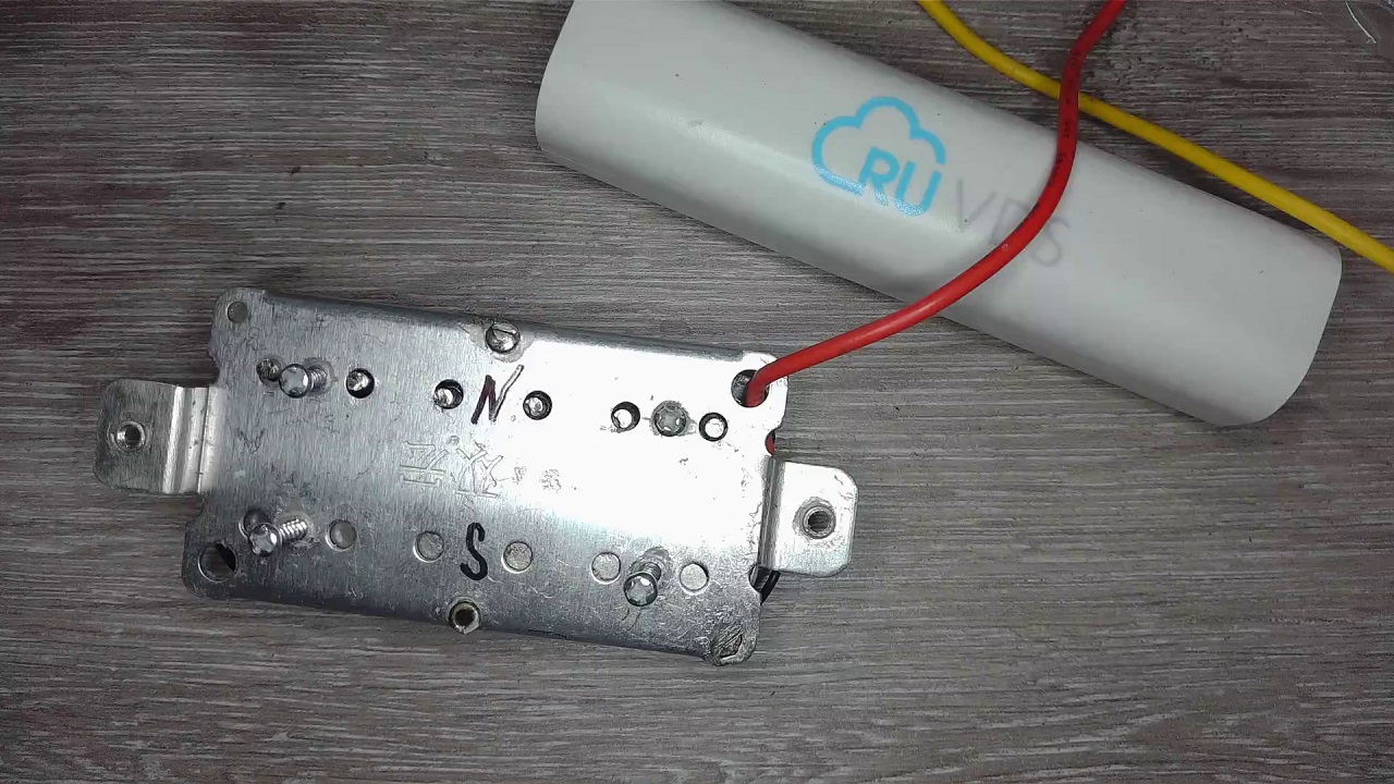 Гитарная катастрофа: дешёвый леспол IRIN пришёл с повреждениями - 46