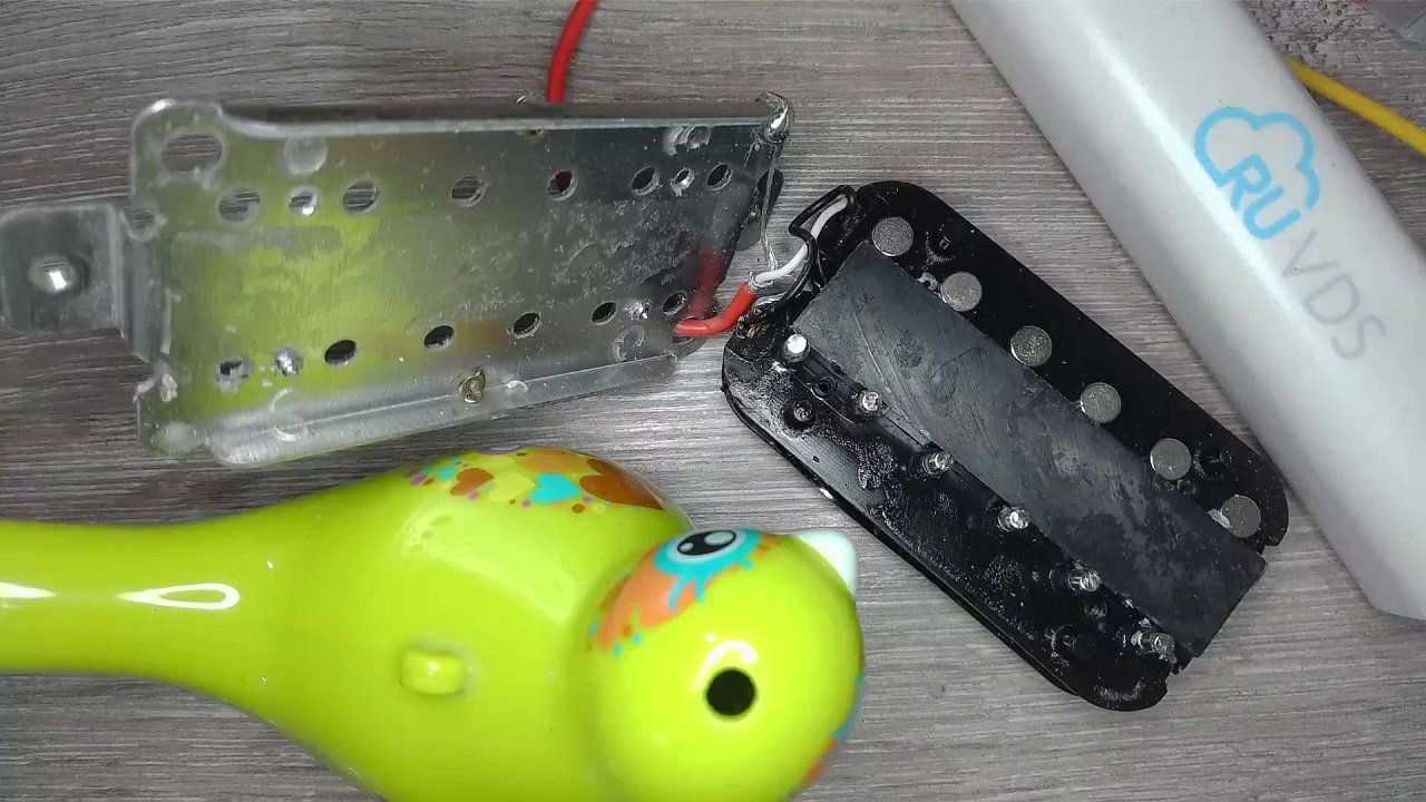 Гитарная катастрофа: дешёвый леспол IRIN пришёл с повреждениями - 47