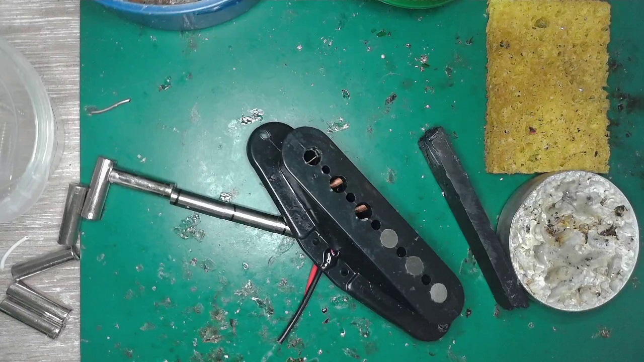 Гитарная катастрофа: дешёвый леспол IRIN пришёл с повреждениями - 5