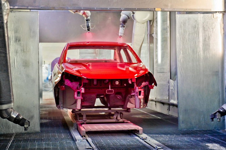 Новенькие Lada Iskra побежали по конвейеру (много фото с АвтоВАЗа): объявлена дата начала продаж &mdash; ждать придётся более трёх месяцев