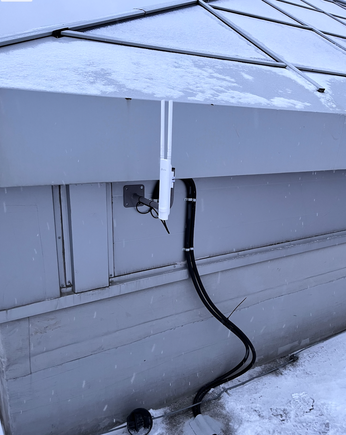 Русский инженер против снега на крыше - 20