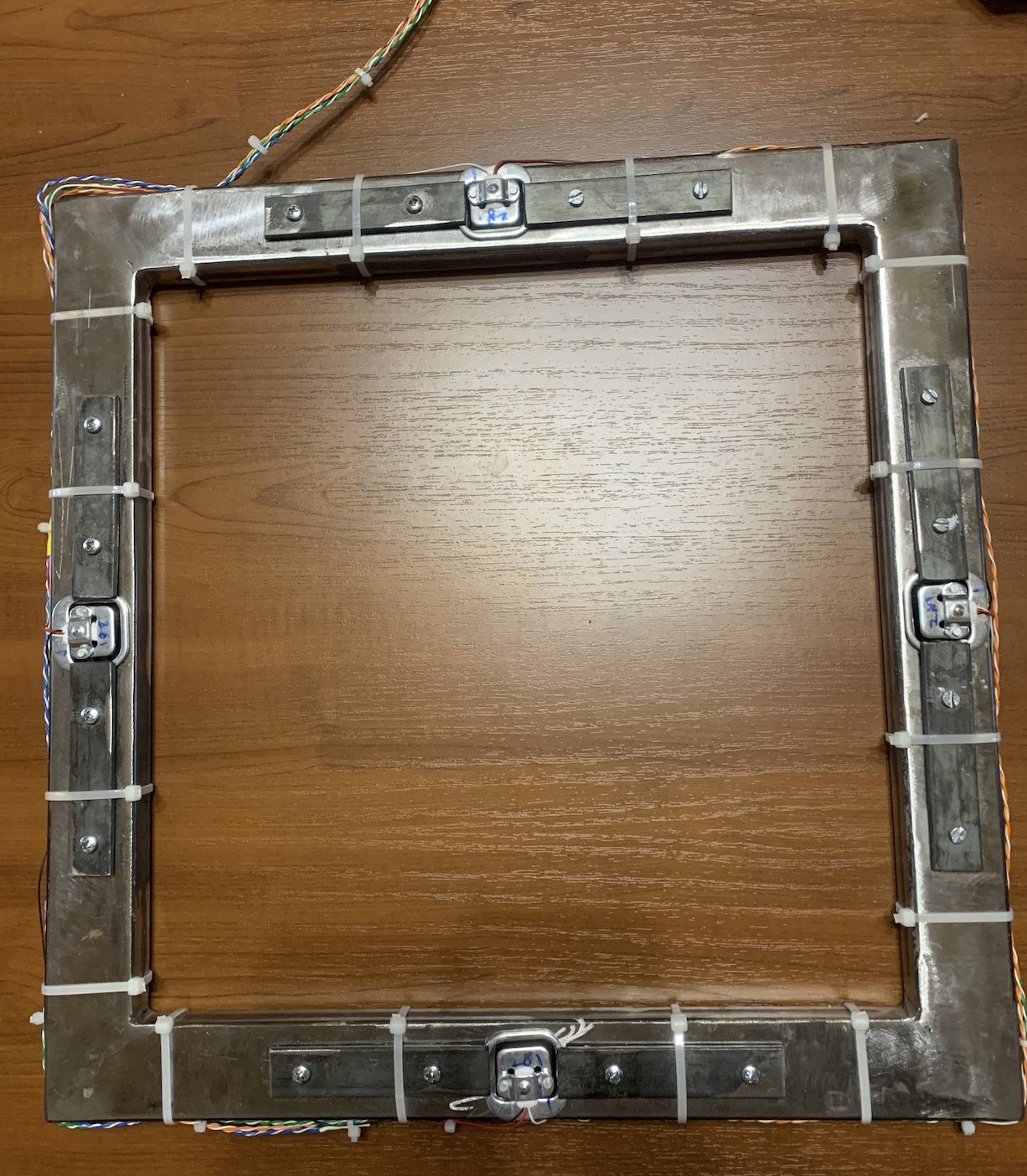 Русский инженер против снега на крыше - 7