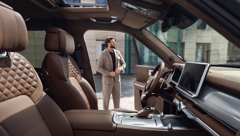 Tank 700 по цене Land Cruiser 300: стартовали официальные продажи Tank 700 Hi-Performance с 9-ступенчатым &laquo;автоматом&raquo; и силовой установкой на 422 л.с.