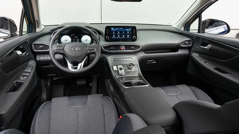 Новый полноприводный Hyundai Santa Fe можно заказать в России за 3,2 млн рублей, но есть нюанс: это будет машина 2021 года выпуска - 3 Новый полноприводный Hyundai Santa Fe можно заказать в России за 3,2 млн рублей, но есть нюанс: это будет машина 2021 года выпуска