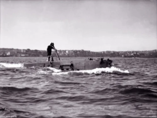 Подводная лодка XE-4, которая перерезала японские кабели связи во время Второй мировой войны