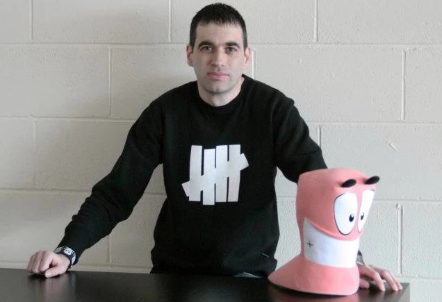  Создатель серии Энди Дэвидсон  