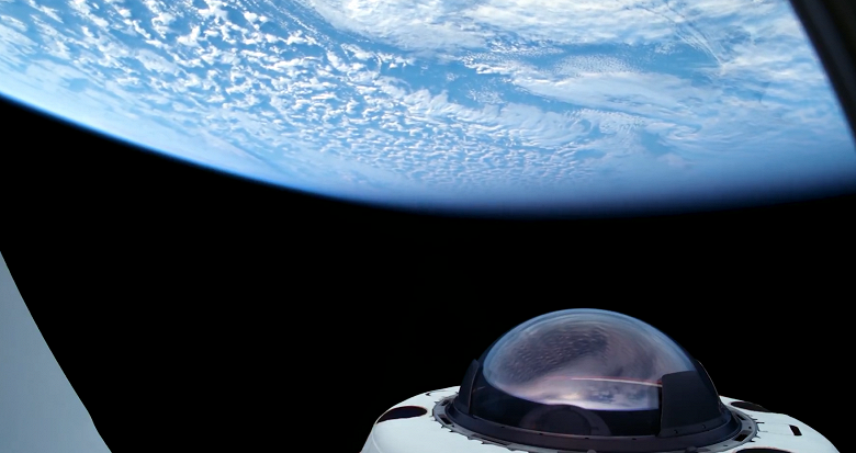 Эти кадры ещё не показывали: Илон Маск выложил впечатляющее 4-часовое космическое видео, записанное в ходе полярной миссии Fram2