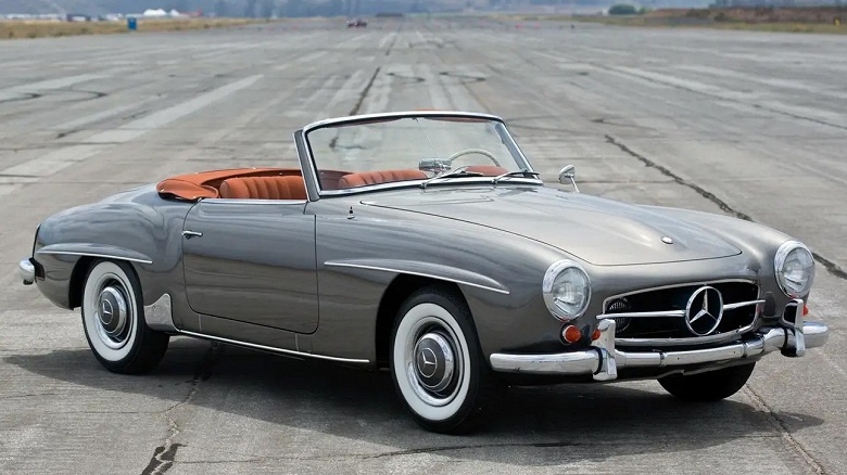 Легенда за 15,9 млн рублей: в Москве продают идеальный Mercedes 190 SL 1957 года - 1 Легенда за 15,9 млн рублей: в Москве продают идеальный Mercedes 190 SL 1957 года