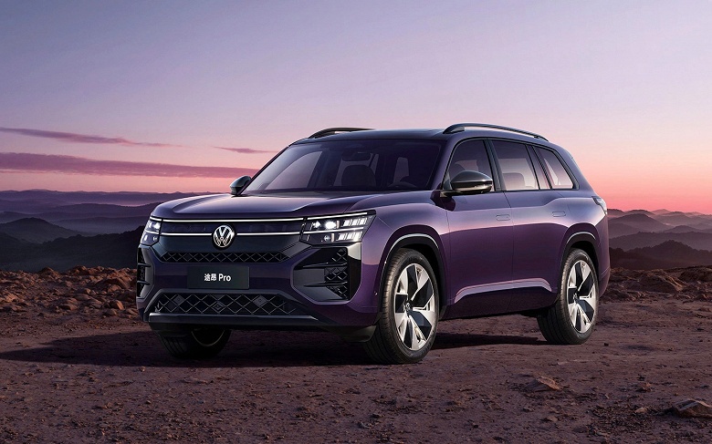 Новые внедорожники на пути в Россию: CDEK.Shopping скоро откроет заказы на Volkswagen Teramont Pro, к &laquo;Рольфу&raquo; приедет Zeekr 9X, а к Major Auto &mdash; партия Infiniti QX80