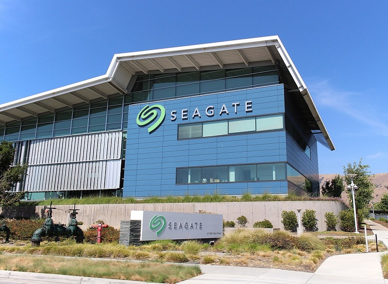 100 терабайт к 2030: Seagate планирует удовлетворить аппетиты ИИ
