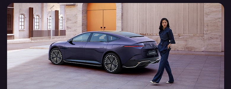 Этот производитель первым в России предложил покупателям пожизненную гарантию. Представлен Avatr 12 2025 за $35 900 (2,9 млн рублей) - 3 Этот производитель первым в России предложил покупателям пожизненную гарантию. Представлен Avatr 12 2025 за $35 900 (2,9 млн рублей)