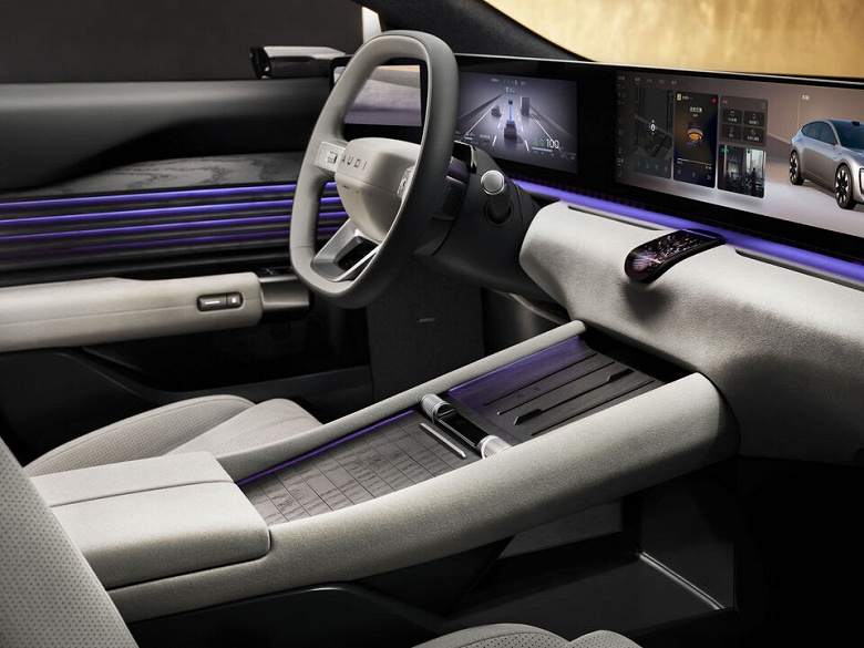 Первый Audi без фирменных колец в совершенно новом дизайне: к дилерам начали поступать Audi E5 Quattro