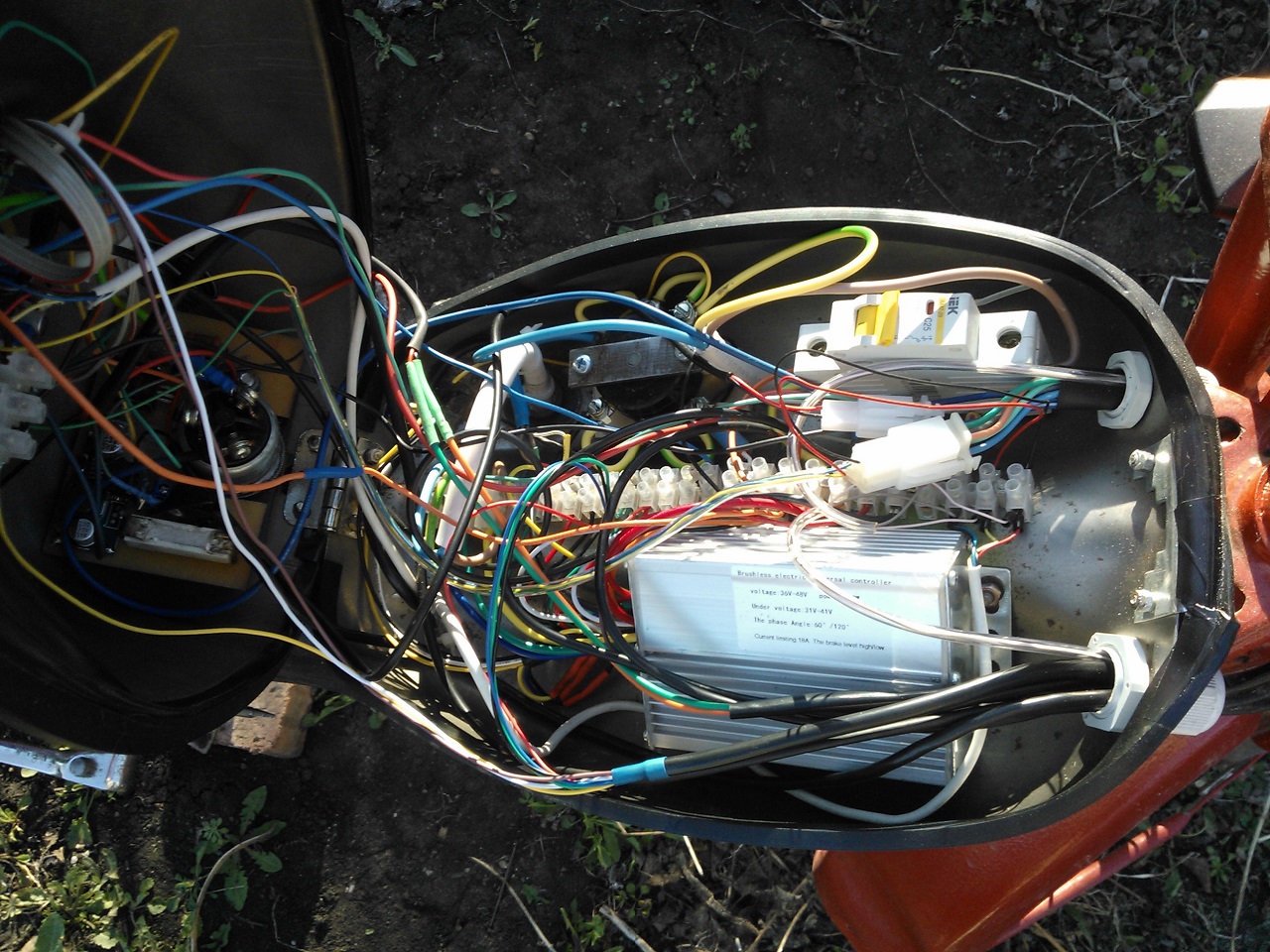 Спидометр для электромопеда на микроконтроллере PIC16F628A - 4 Спидометр для электромопеда на микроконтроллере PIC16F628A - 4