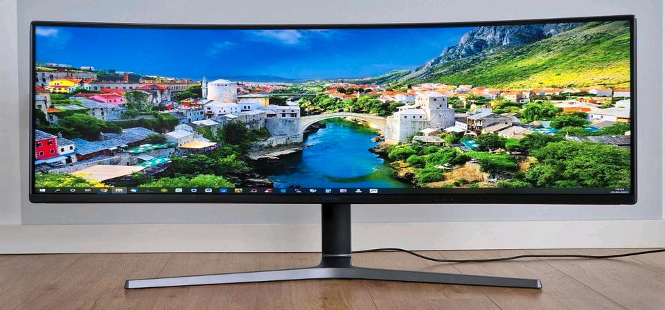 От песка в глазах к панораме: как 49-дюймовый монитор заменил два 27-дюймовых и сделал жизнь и работу комфортнее - 11 От песка в глазах к панораме: как 49-дюймовый монитор заменил два 27-дюймовых и сделал жизнь и работу комфортнее - 11