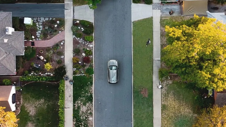 Toyota RAV4 нового поколения впервые показали вживую на официальных фото - 1 Toyota RAV4 нового поколения впервые показали вживую на официальных фото