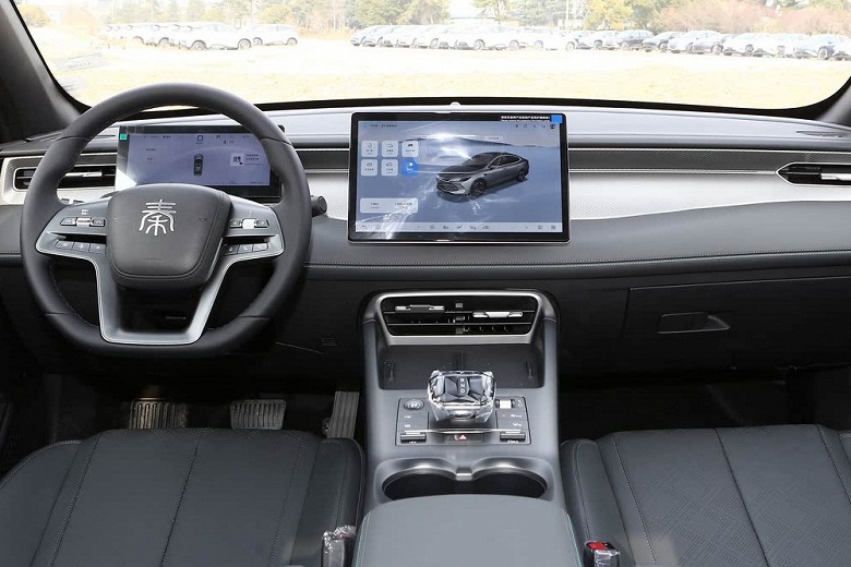 180 л.с. и запас хода до 1100 км — 2,09 млн рублей. В России начали принимать заказы на BYD Qin Plus 2025