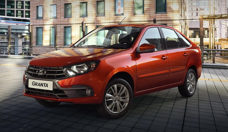 В Белоруссии устроили распродажу Lada Granta: машина на 250 тыс. рублей дешевле, чем в России - 1 В Белоруссии устроили распродажу Lada Granta: машина на 250 тыс. рублей дешевле, чем в России