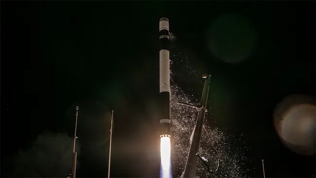 64-й запуск Electron: Rocket Lab вывела на орбиту девятый аппарат iQPS - 3 64-й запуск Electron: Rocket Lab вывела на орбиту девятый аппарат iQPS