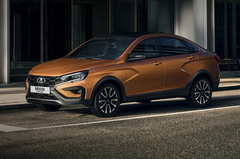 &laquo;Нормально? На ходу заблокировался&raquo;. У владельца Lada Vesta на скорости 66 км/ч заблокировался руль