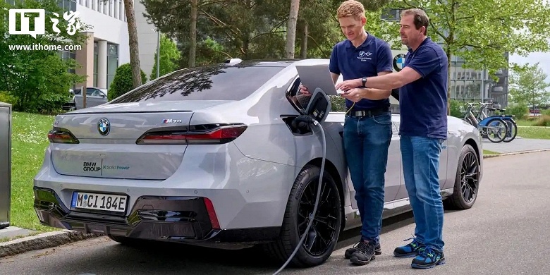 BMW с твердотельными аккумуляторными батареями уже здесь: баварцы выпустили первую партию машин - 2 BMW с твердотельными аккумуляторными батареями уже здесь: баварцы выпустили первую партию машин