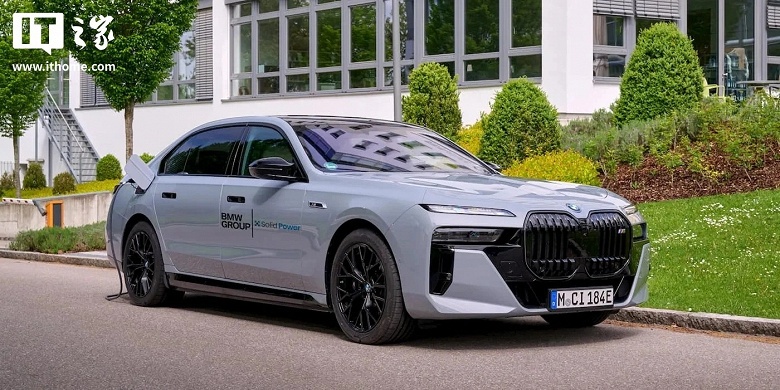 BMW с твердотельными аккумуляторными батареями уже здесь: баварцы выпустили первую партию машин - 1 BMW с твердотельными аккумуляторными батареями уже здесь: баварцы выпустили первую партию машин