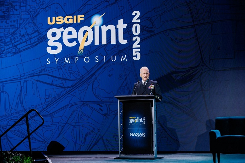 От спутников до целей: Пентагон увеличил финансирование ИИ-системы Maven Smart System до 1,3 млрд долларов