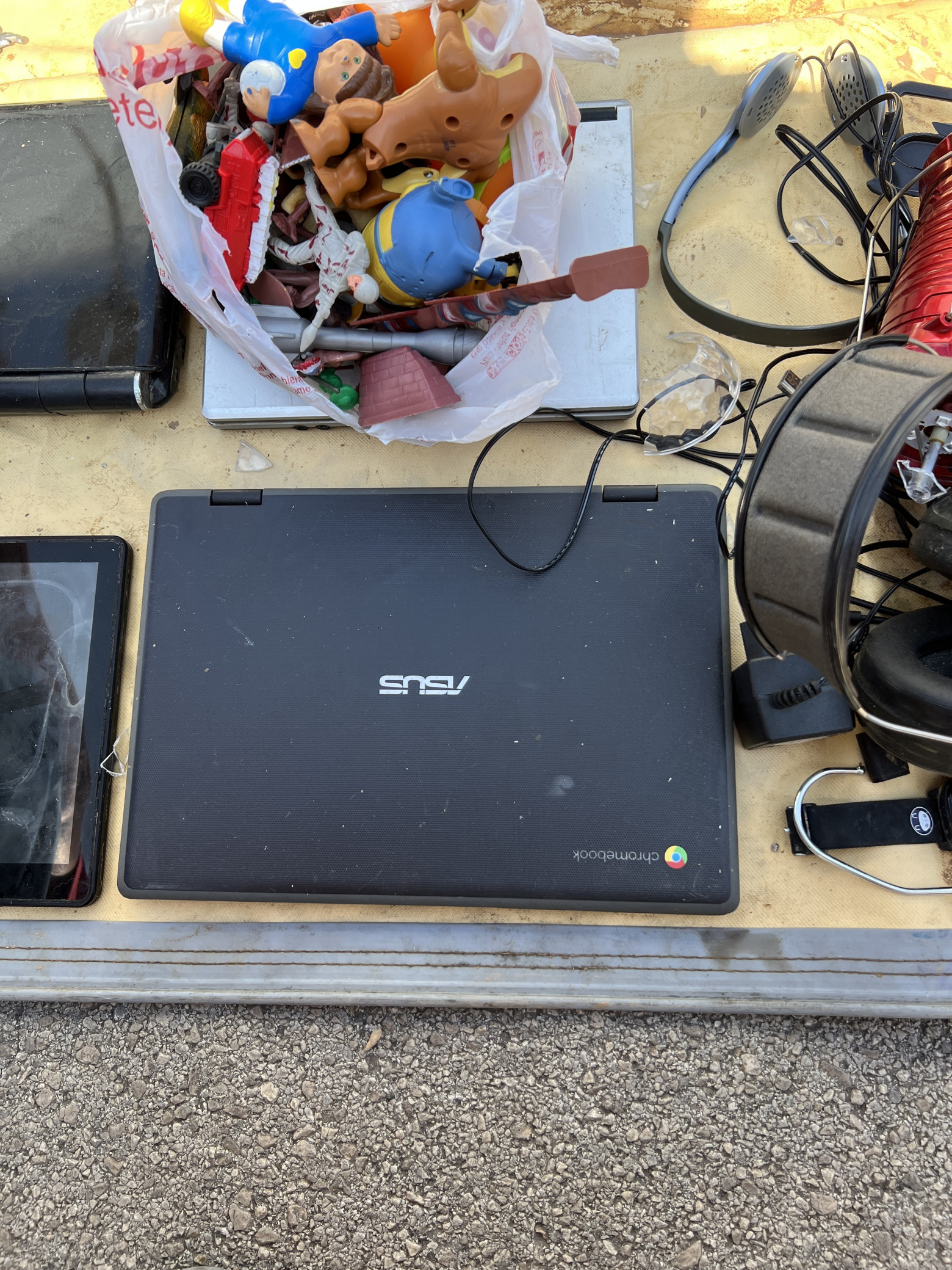 Почти летняя барахолка под Валенсией: новые находки. От коптеров до винтажных камер - 2 Почти летняя барахолка под Валенсией: новые находки. От коптеров до винтажных камер - 2