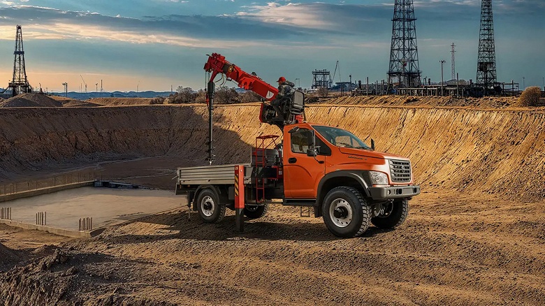 Крутая замена старому «квадратному» ГАЗону. В России стартовали продажи ГАЗ «Садко 9»: полный привод, пневмоподвеска и круиз-контроль в базе - 2 Крутая замена старому «квадратному» ГАЗону. В России стартовали продажи ГАЗ «Садко 9»: полный привод, пневмоподвеска и круиз-контроль в базе