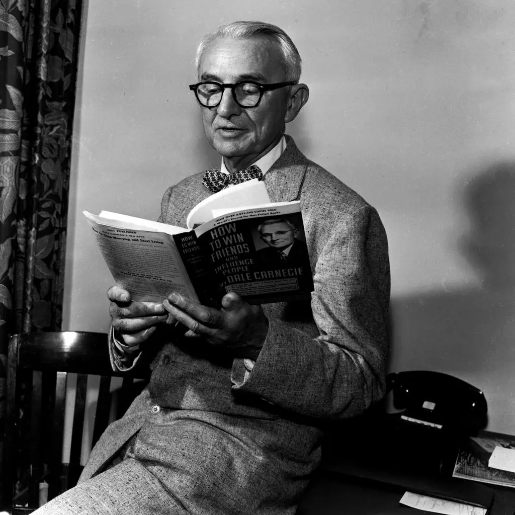 Дейл Карнеги, писатель, тренер коммуникативных навыков. Изображение