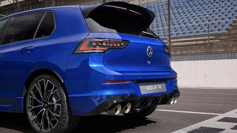 Представлен Volkswagen Golf R 2026