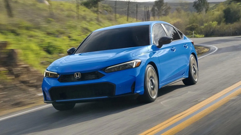 Седан Honda Civic подешевел в России: 182 л.с. под заказ — 2,3 млн рублей, 200 л.с. в наличии — за 3 млн рублей - 1 Седан Honda Civic подешевел в России: 182 л.с. под заказ — 2,3 млн рублей, 200 л.с. в наличии — за 3 млн рублей