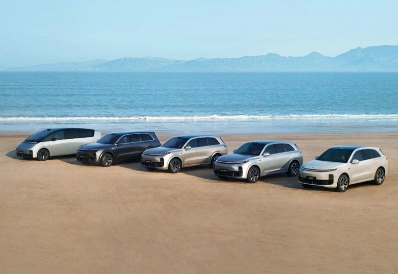 Li Auto, которая официально пришла в Россию, заговорила о седанах: названо условие