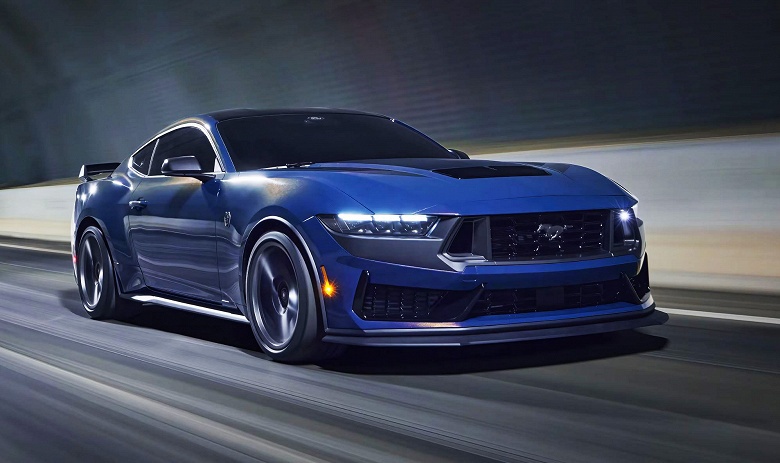Американская &laquo;Темная Лошадка&raquo; с атмосферным 5,0-литровым мотором V8 уже в России. У дилера появился Ford Mustang Dark Horse 2025