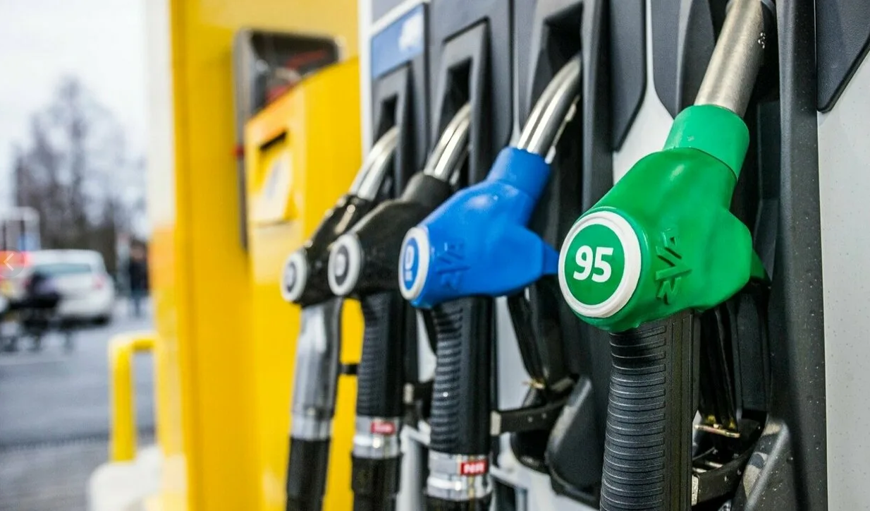 Почему бензин так воняет? (и почему нам это нравится?) - 1