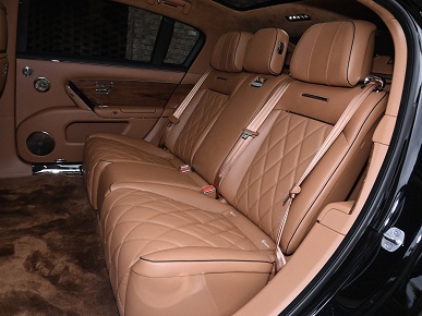 Так выглядит роскошь по-китайски. Представлен флагманский седан Maextro S800 за 140 тыс. долларов, способный утереть нос Mercedes-Maybach S-Class и Audi A8L Horch - 8 Так выглядит роскошь по-китайски. Представлен флагманский седан Maextro S800 за 140 тыс. долларов, способный утереть нос Mercedes-Maybach S-Class и Audi A8L Horch