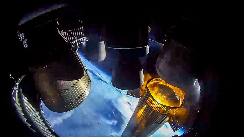 Фантастика становится реальностью: появились зрелищные космические кадры и видео из двигательного отсека Starship