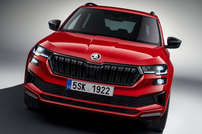 Skoda Karoq везут в Россию из Китая и Казахстана, но дилеры отказываются от этой модели &mdash; &laquo;параллельный&raquo; Karoq не выдерживает ценовой конкуренции с &laquo;китайцами&raquo;