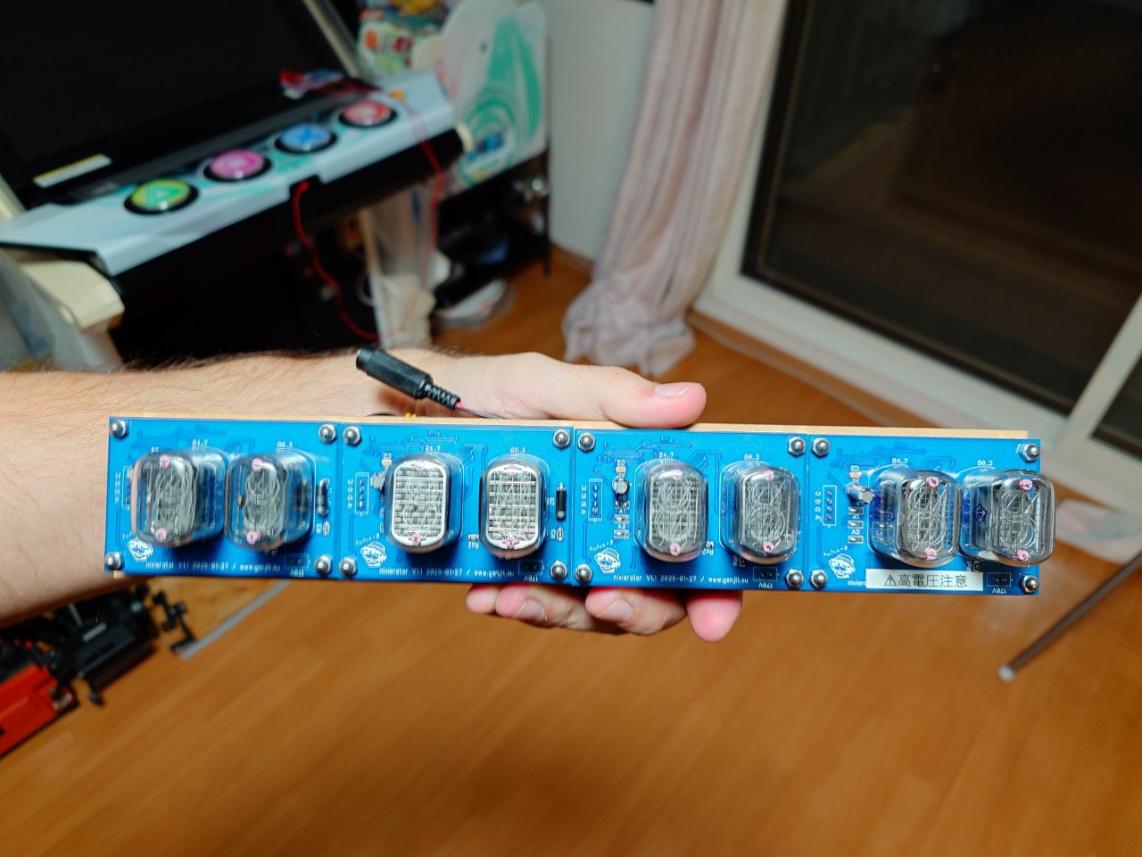 Газоразрядное табло для машины времени, или как я оказался в титрах к японской дораме - 15 Газоразрядное табло для машины времени, или как я оказался в титрах к японской дораме - 15