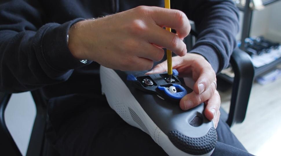 Настройка положения шипа