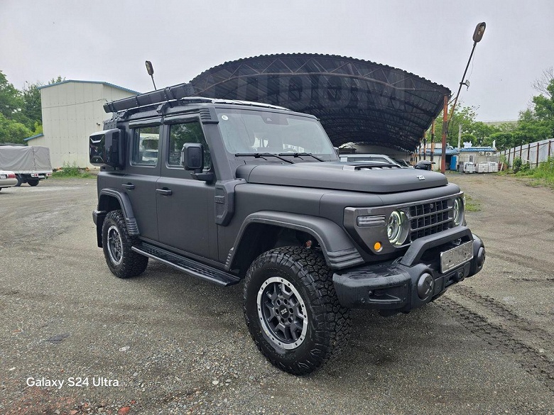 &laquo;Китайский УАЗик&raquo; продают в России за 5 млн рублей: 252 л.с., японский &laquo;автомат&raquo; Aisin, полный привод со всеми блокировками, а также лебедка, шноркель и клиренс более 30 см