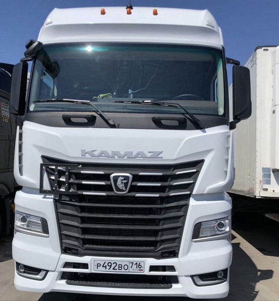 Кабина — 100%, двигатель — более 80%: КамАЗ рассказал о локализации своих флагманских грузовиков К5 - 1 Кабина — 100%, двигатель — более 80%: КамАЗ рассказал о локализации своих флагманских грузовиков К5