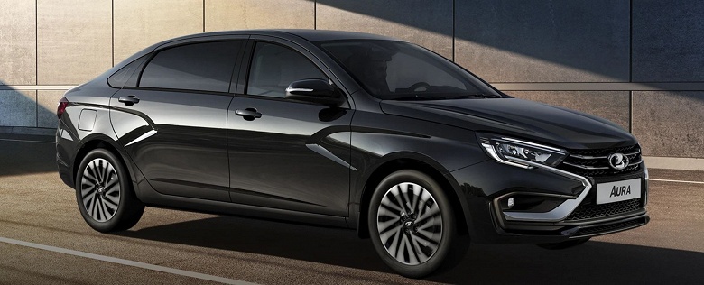 Вот вам и флагман: за полгода АвтоВАЗ сумел продать всего 540 единиц Lada Aura