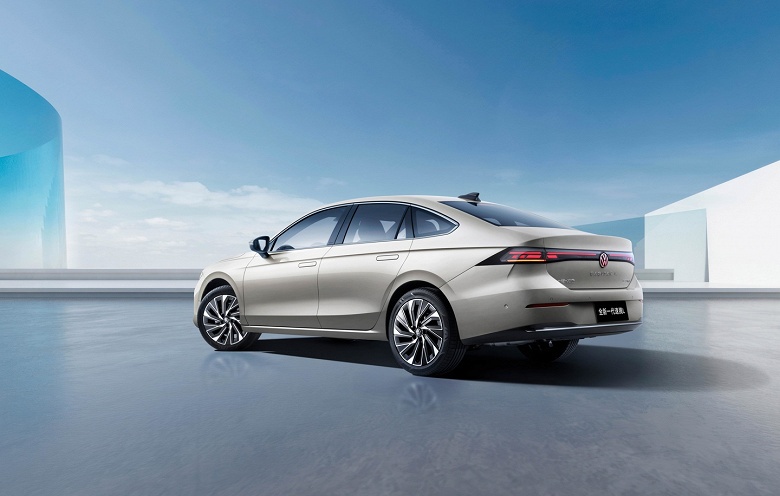 Представлен новый Volkswagen Sagitar L — он длиннее Passat B7 - 2 Представлен новый Volkswagen Sagitar L — он длиннее Passat B7