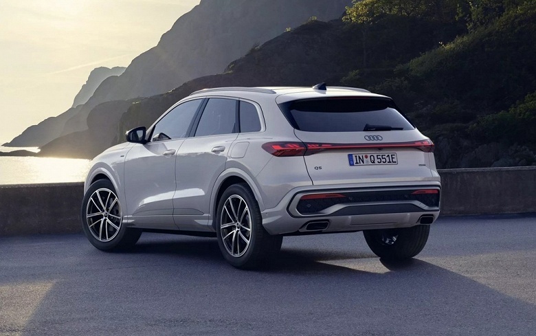 Представлен обновленный Audi Q5 — это 367-сильный гибрид с запасом хода 100 км на чистом электричестве - 2 Представлен обновленный Audi Q5 — это 367-сильный гибрид с запасом хода 100 км на чистом электричестве