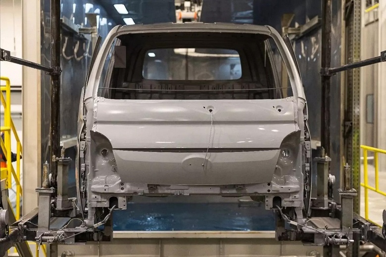 В Казахстане вновь начали выпускать Hyundai Porter: 2,5-литровый мотор и гарантия 150 тыс. км за эквивалент 2,2 млн рублей